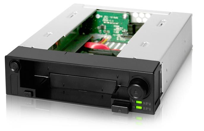 ICY DOCK MB971SP-B DuoSwap 2.5"/3.5" SATA Hot Swap schwarz für 5,25"-Schacht, trägerlos, S-ATA3-Support